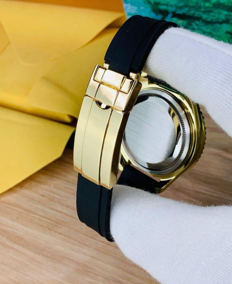 Rolex strap golden with black rotaiting dial